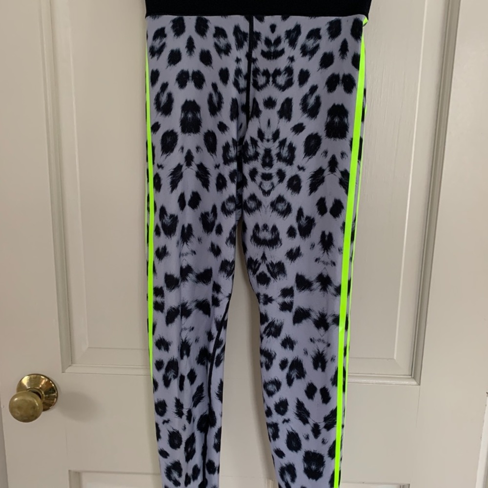 Ultracor workout animal print leggings
